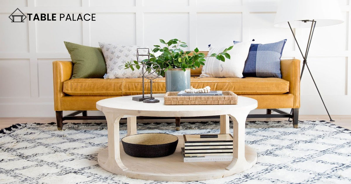 How to Decorate a Round Coffee Table
